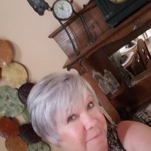 Meet your Posher, Kim